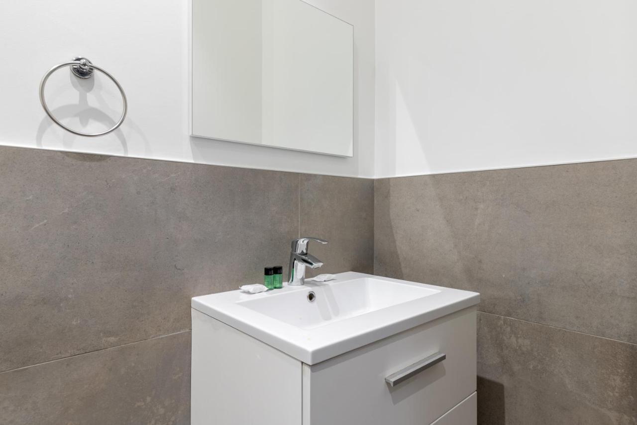 פריז Hsh Divry-Gaite Montparnasse Superbe Appartement 4P מראה חיצוני תמונה